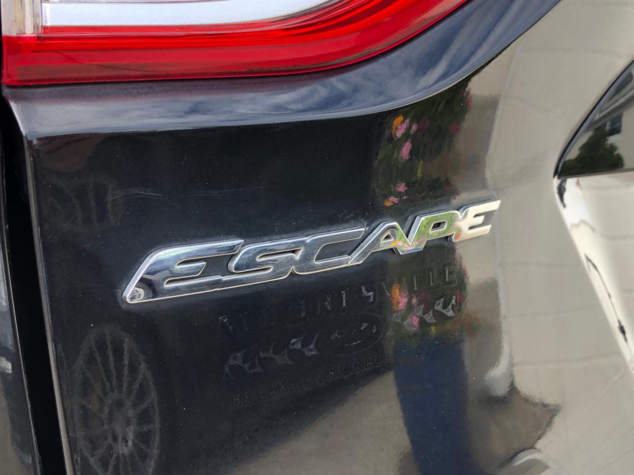 Ford Escape FWD 4dr Titanium 2013