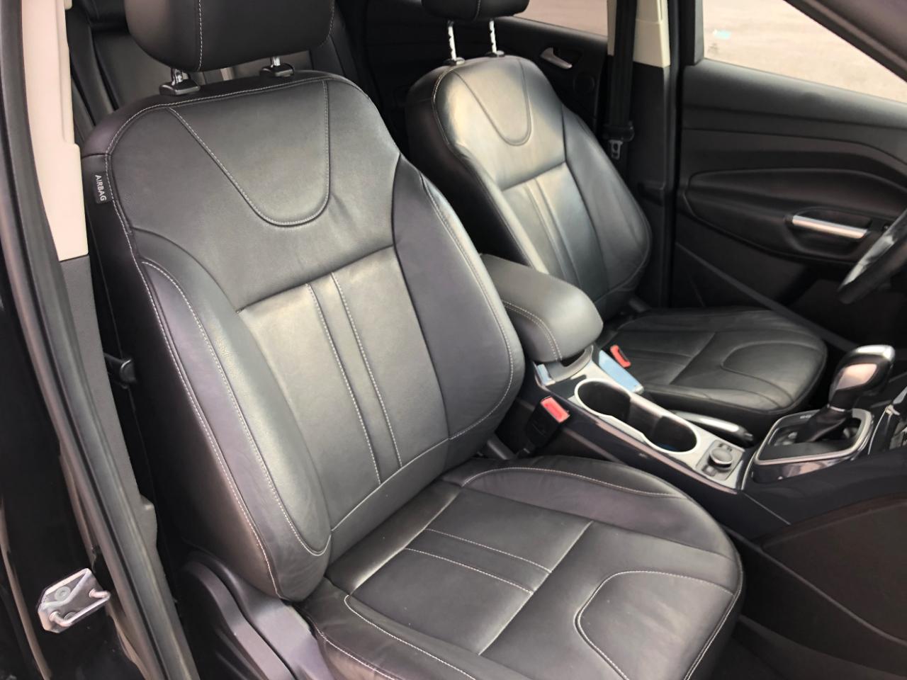Ford Escape FWD 4dr Titanium 2013