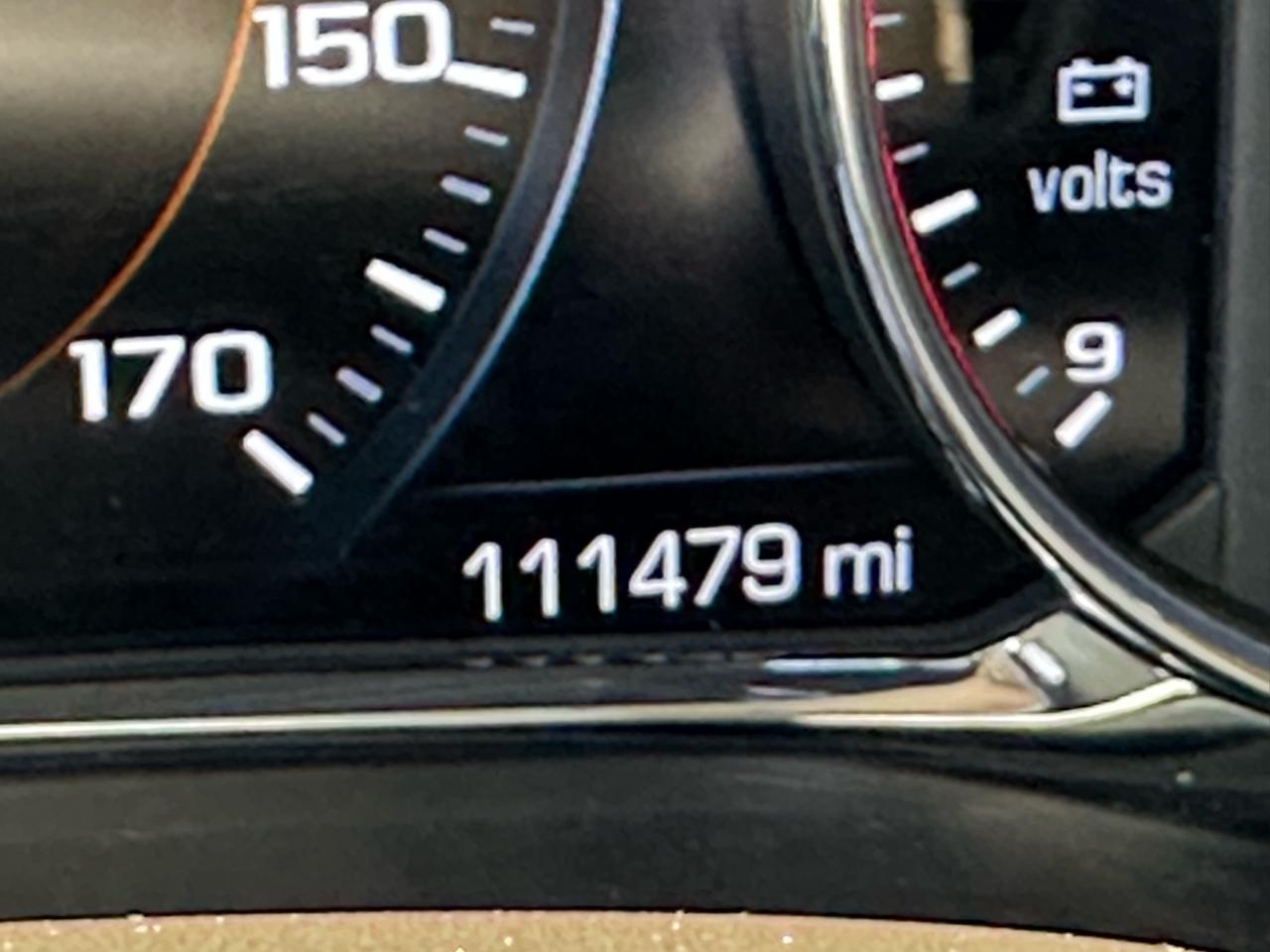 GMC Acadia FWD 4dr Denali 2019
