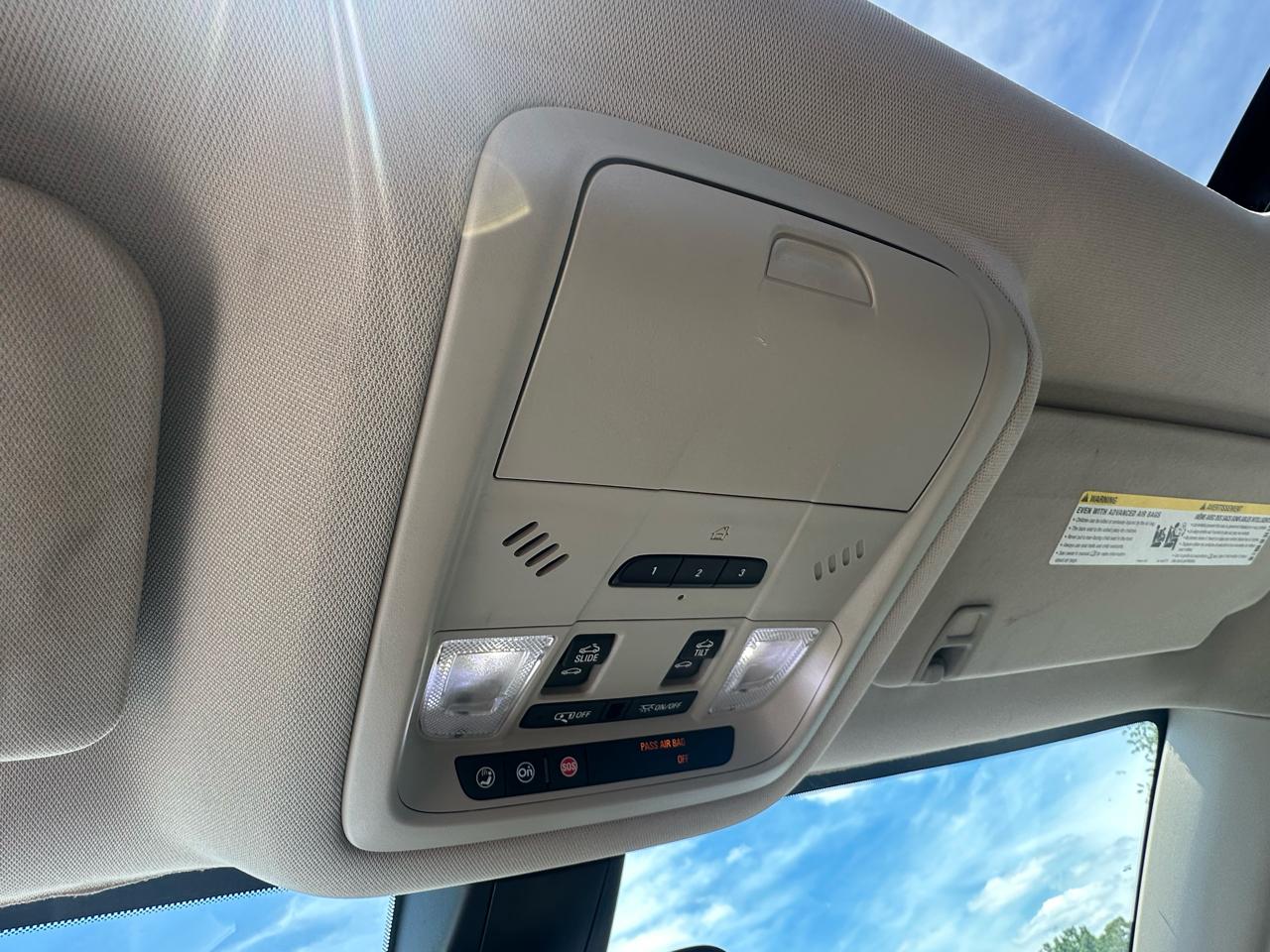 GMC Acadia FWD 4dr Denali 2019