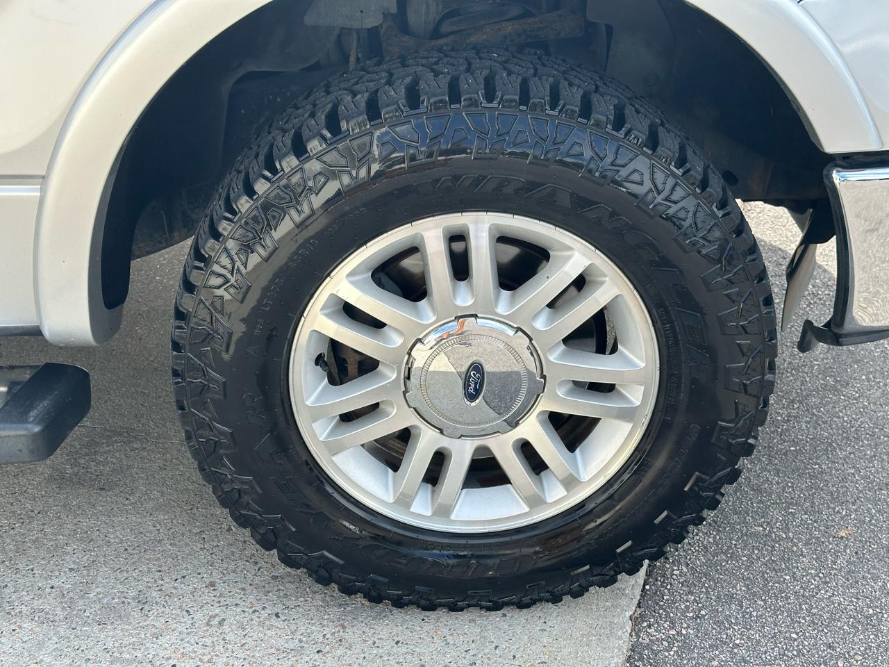 Ford F-150 Lariat 4WD SuperCrew 5.5' Box 2014