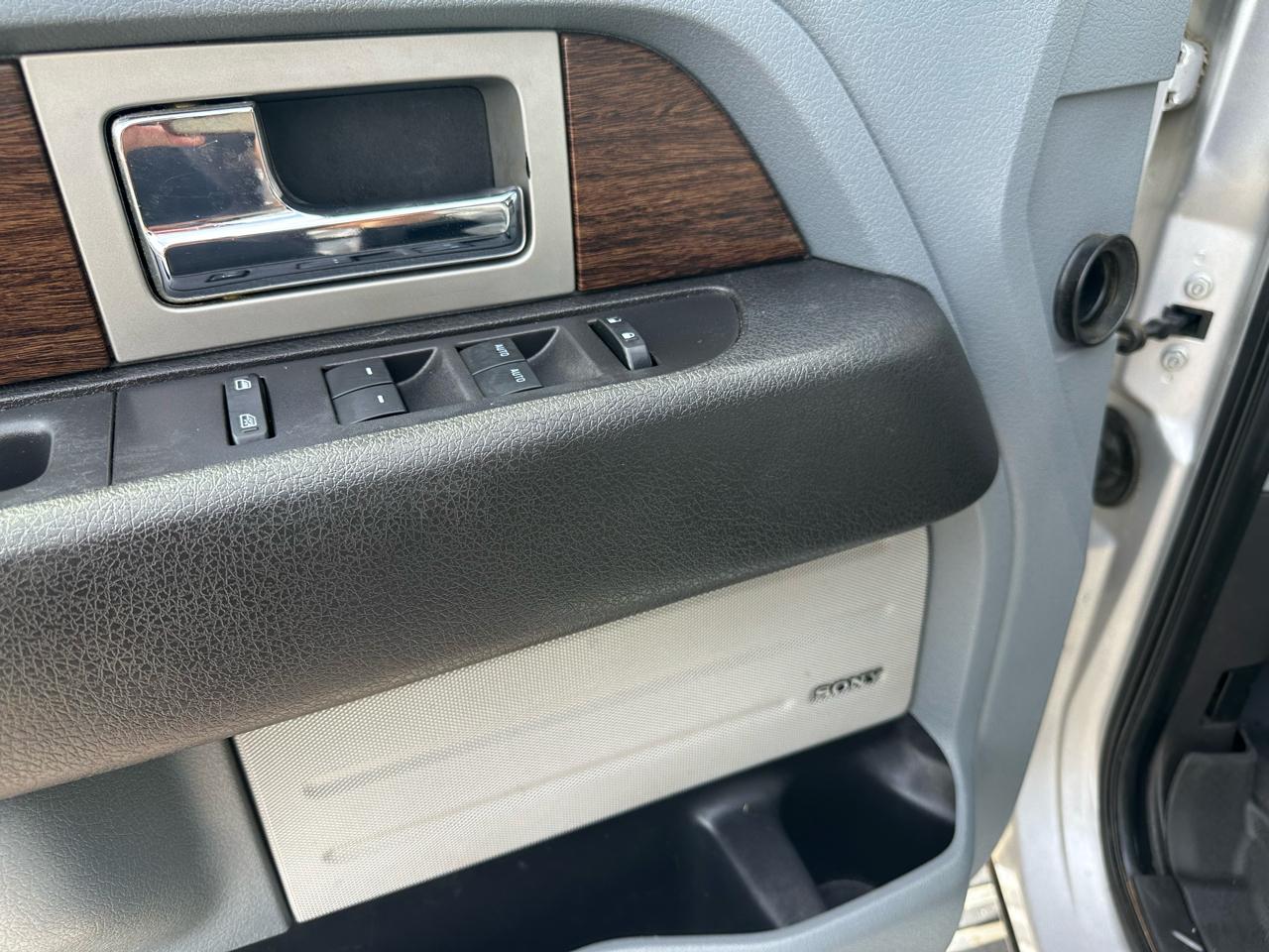 Ford F-150 Lariat 4WD SuperCrew 5.5' Box 2014