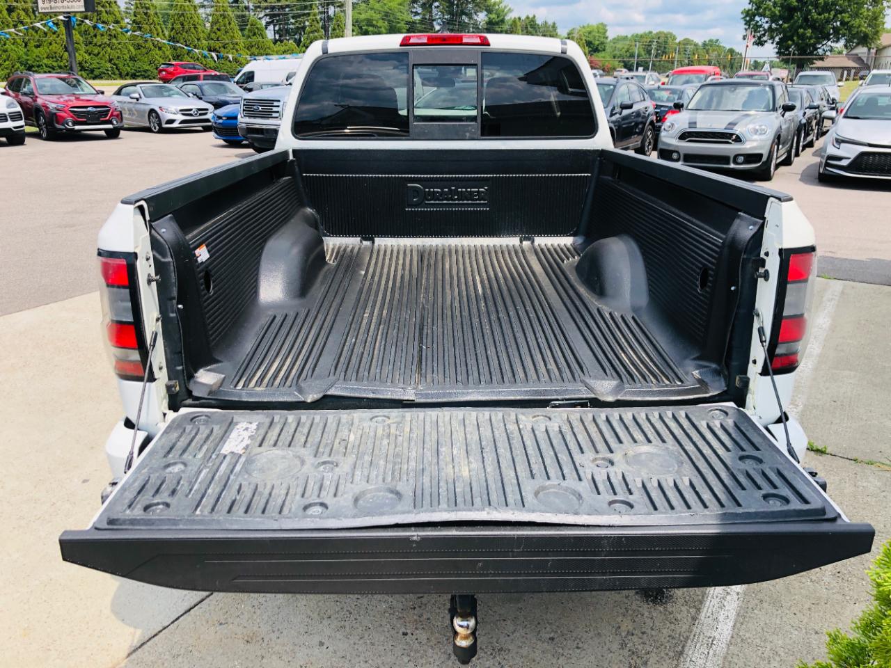 Nissan Frontier Crew Cab 4x2 SV Auto Long Bed 2022