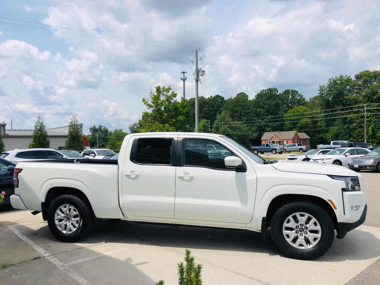 Nissan Frontier Crew Cab 4x2 SV Auto Long Bed 2022