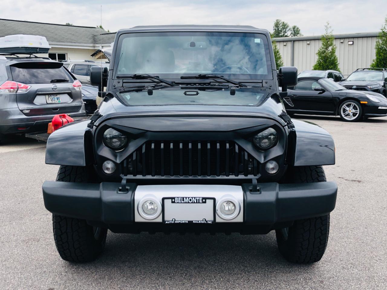 Jeep Wrangler Unlimited 4WD 4dr Sahara 2014