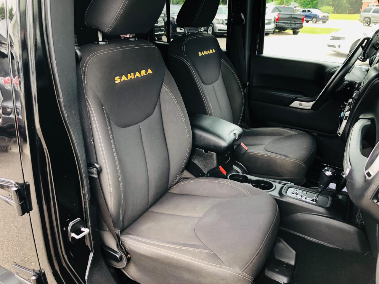 Jeep Wrangler Unlimited 4WD 4dr Sahara 2014