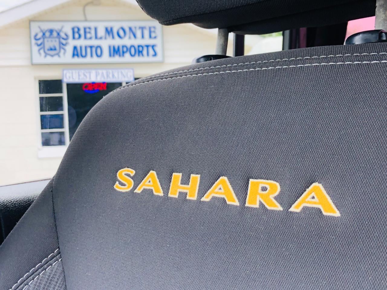 Jeep Wrangler Unlimited 4WD 4dr Sahara 2014