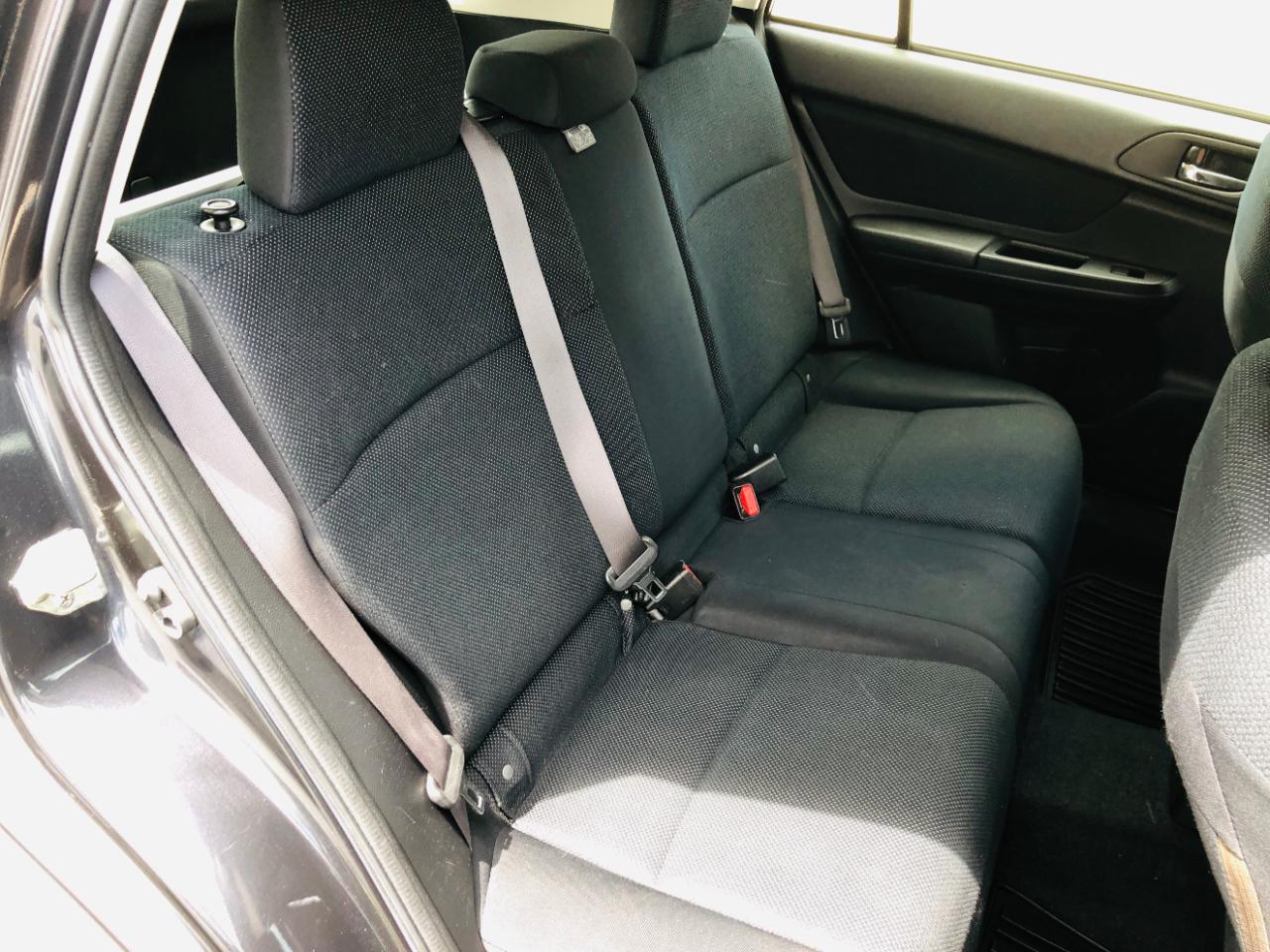 Subaru Impreza Wagon 5dr Auto 2.0i Premium 2013
