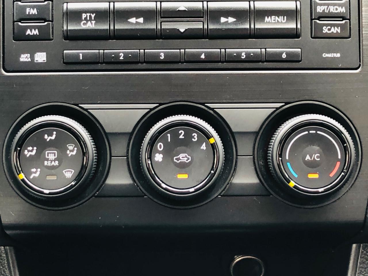 Subaru Impreza Wagon 5dr Auto 2.0i Premium 2013
