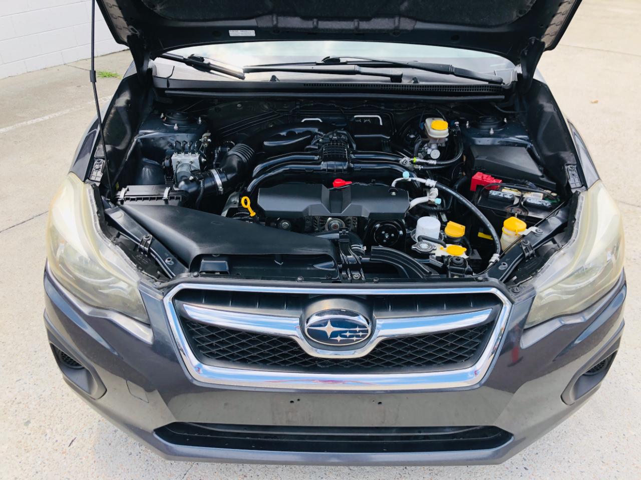Subaru Impreza Wagon 5dr Auto 2.0i Premium 2013