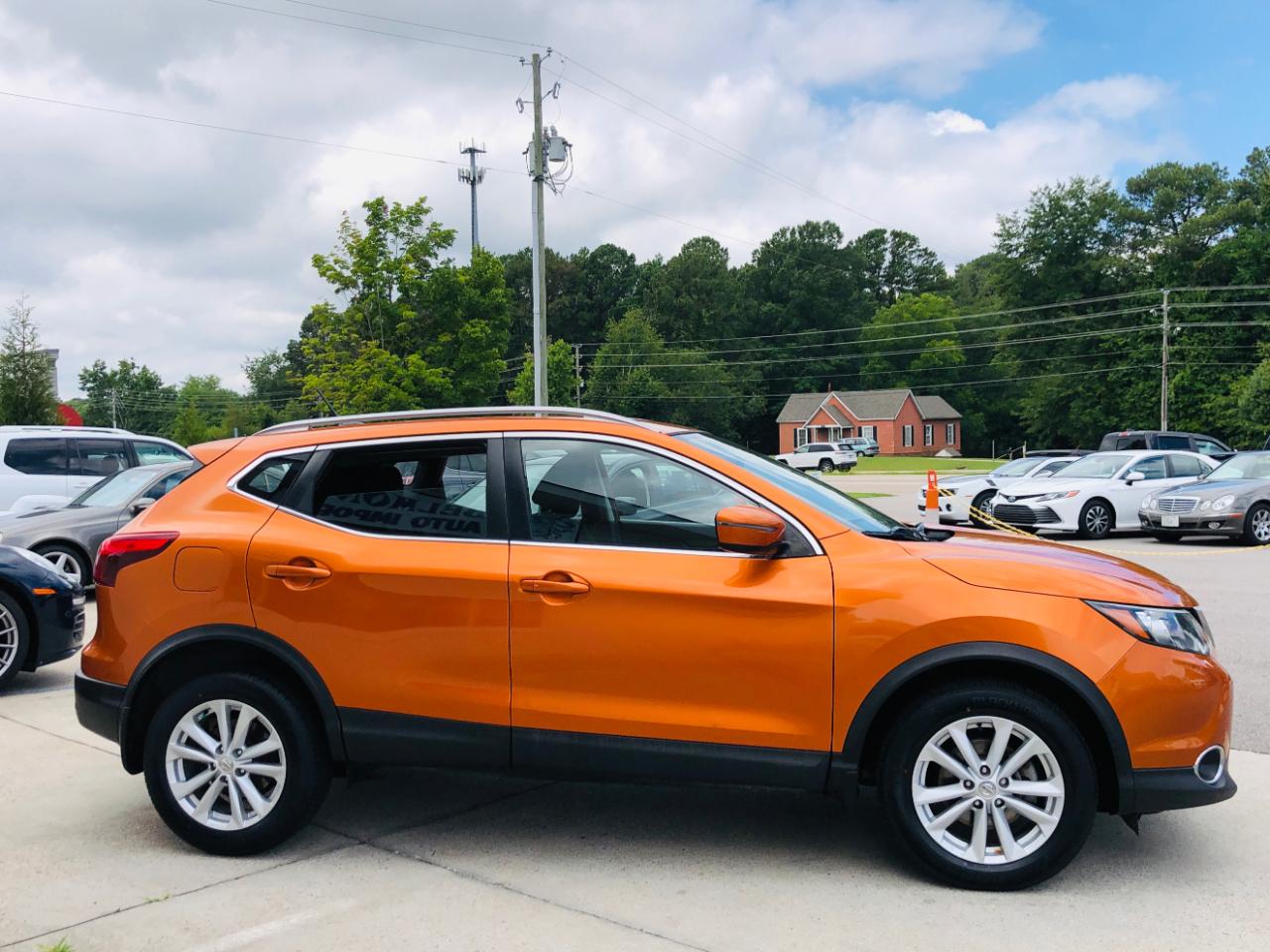 Nissan Rogue Sport FWD SV 2017