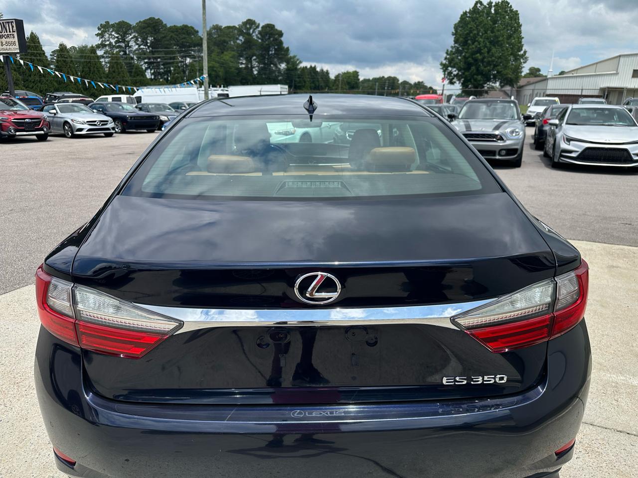 Lexus ES 350 4dr Sdn 2016