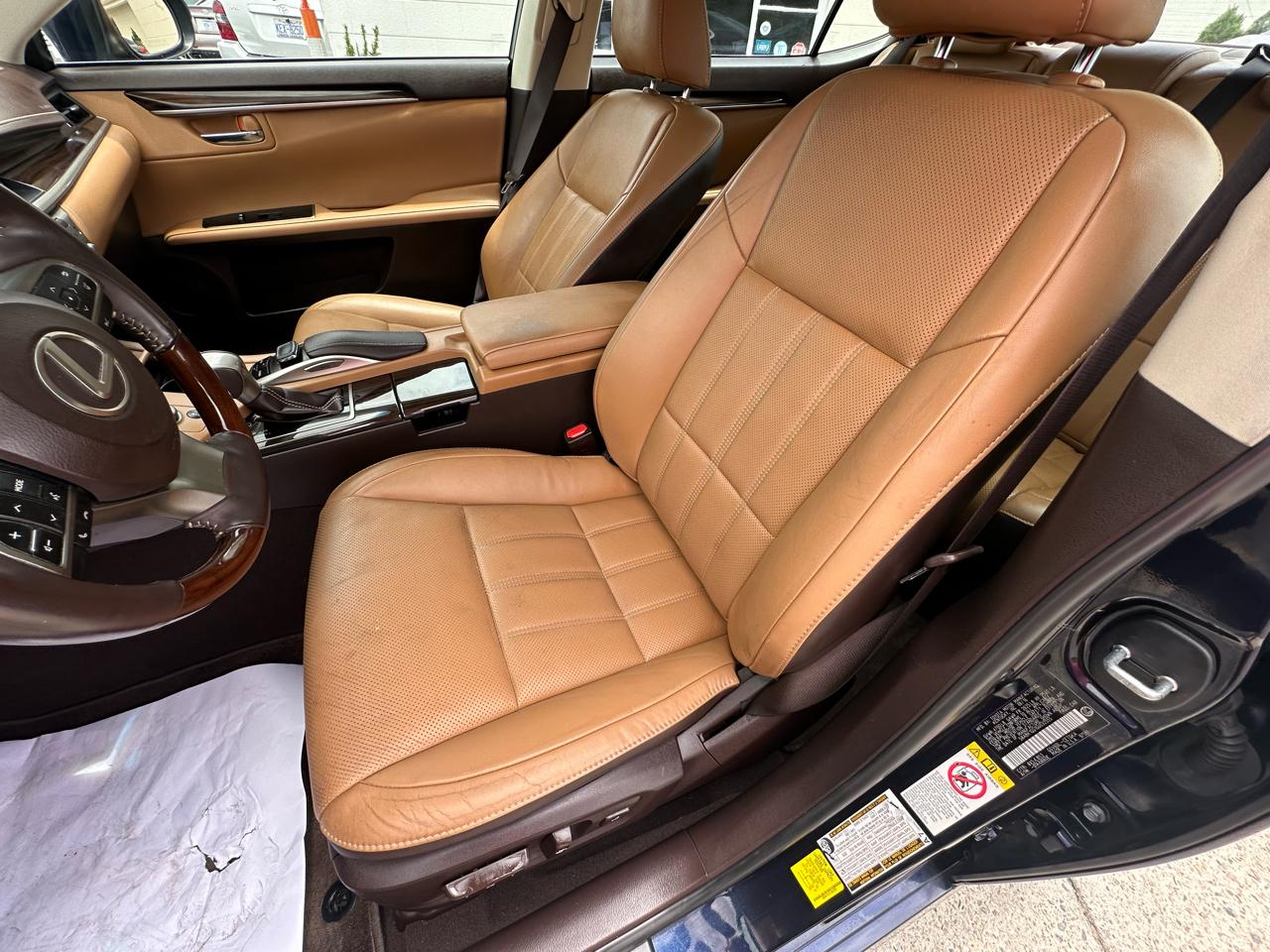 Lexus ES 350 4dr Sdn 2016