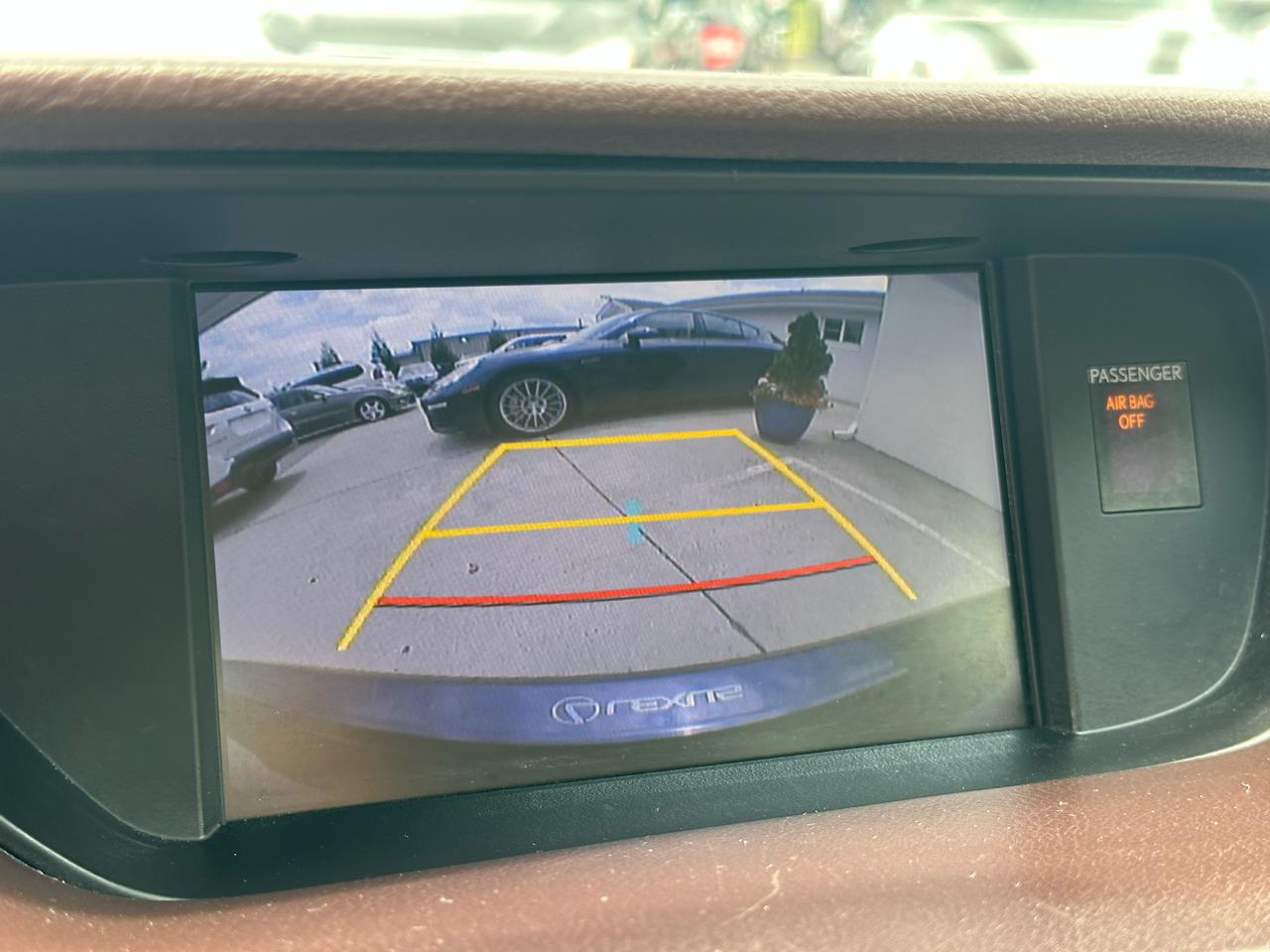 Lexus ES 350 4dr Sdn 2016