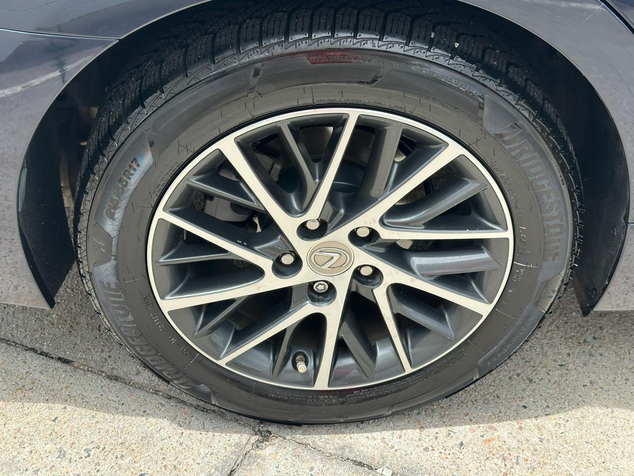 Lexus ES 350 4dr Sdn 2016