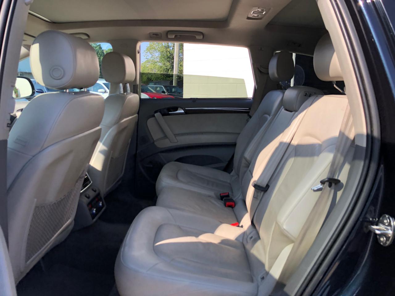 Audi Q7 quattro 4dr 3.0T Premium Plus 2011