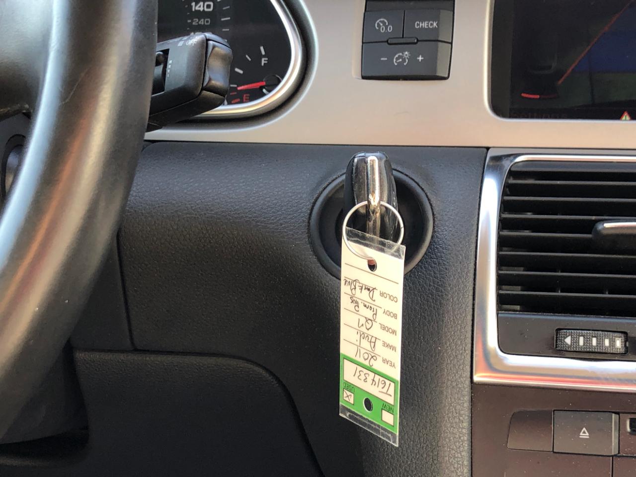 Audi Q7 quattro 4dr 3.0T Premium Plus 2011