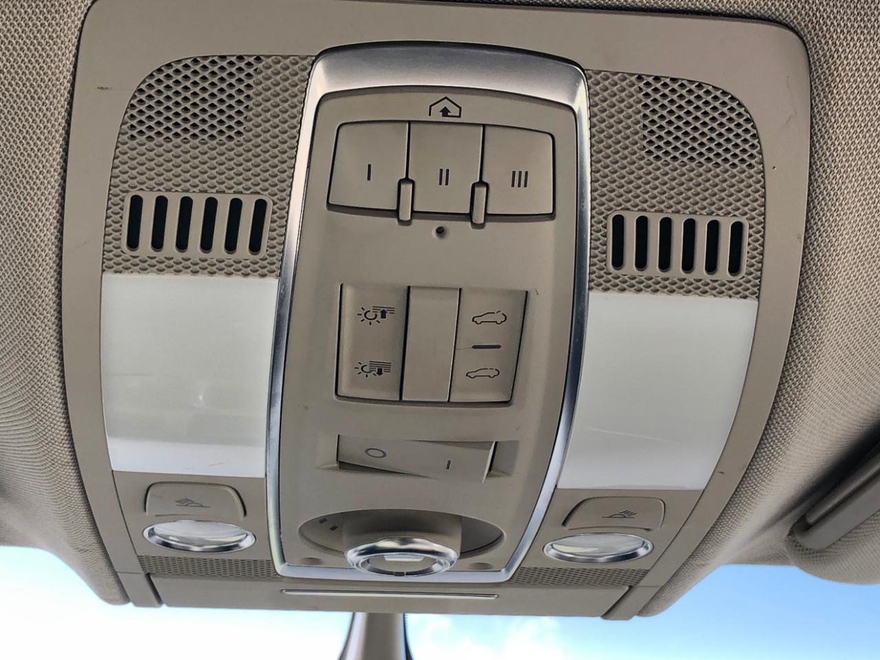 Audi Q7 quattro 4dr 3.0T Premium Plus 2011