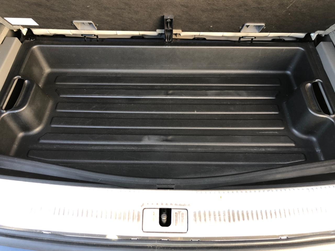 Audi Q7 quattro 4dr 3.0T Premium Plus 2011