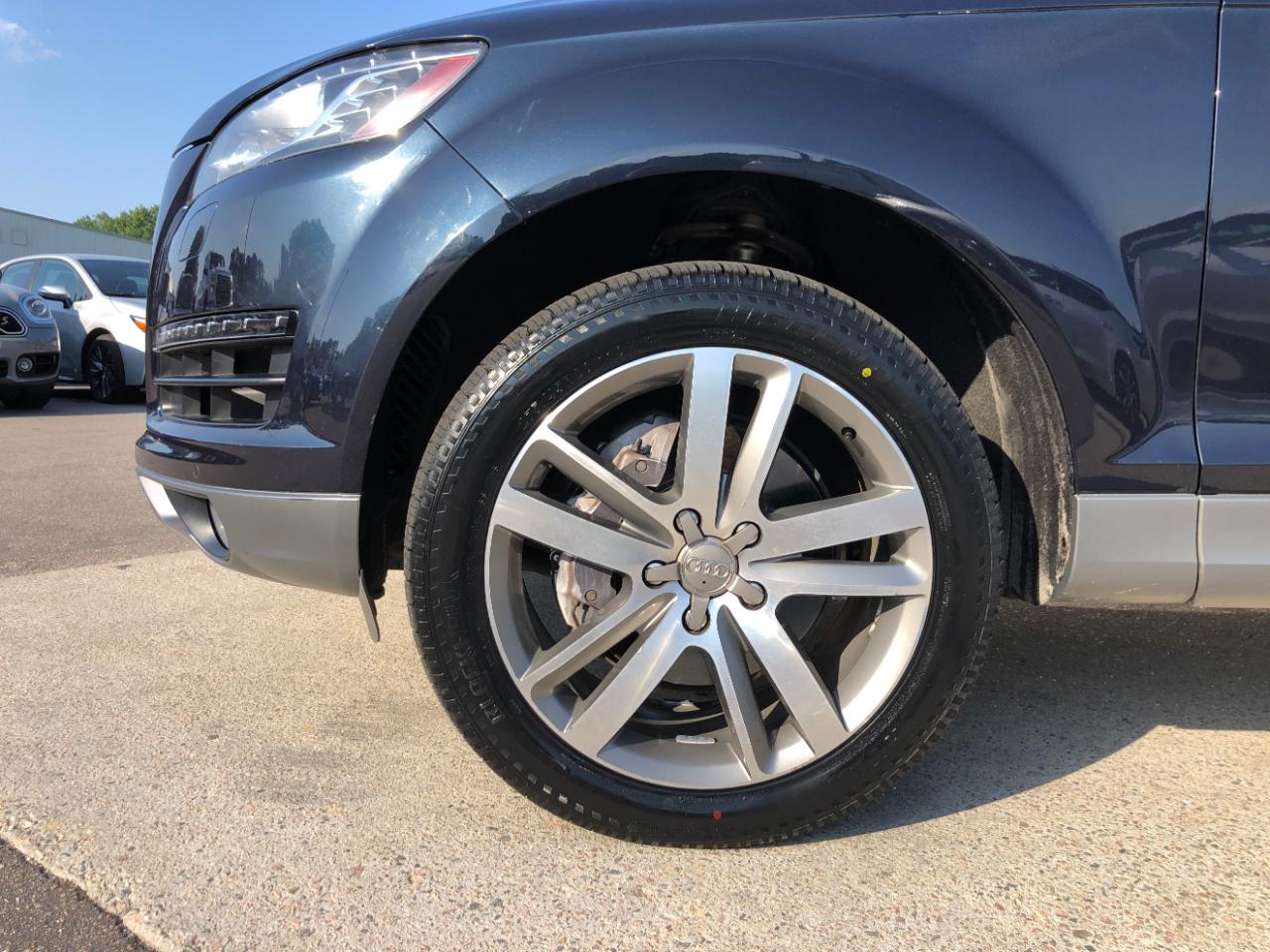 Audi Q7 quattro 4dr 3.0T Premium Plus 2011
