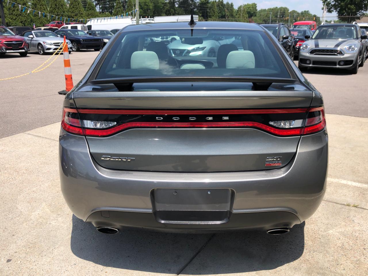 Dodge Dart 4dr Sdn SXT 2013