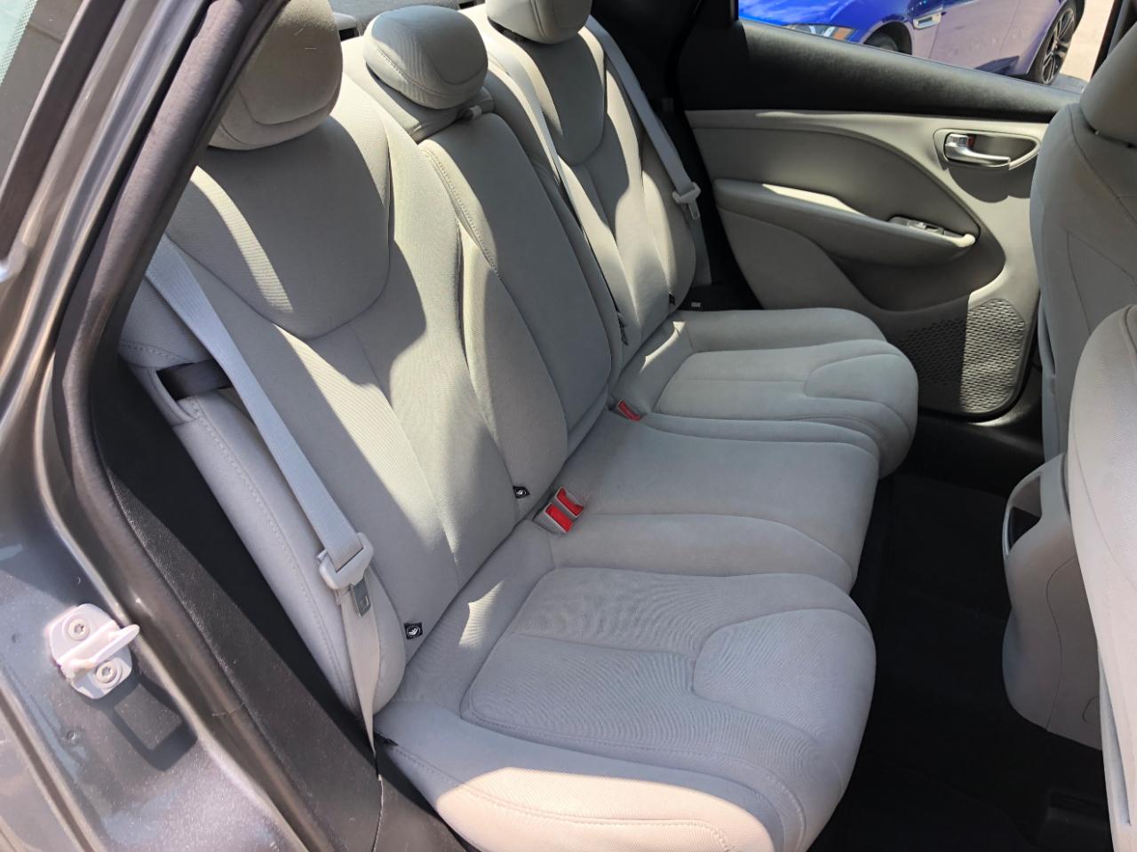 Dodge Dart 4dr Sdn SXT 2013