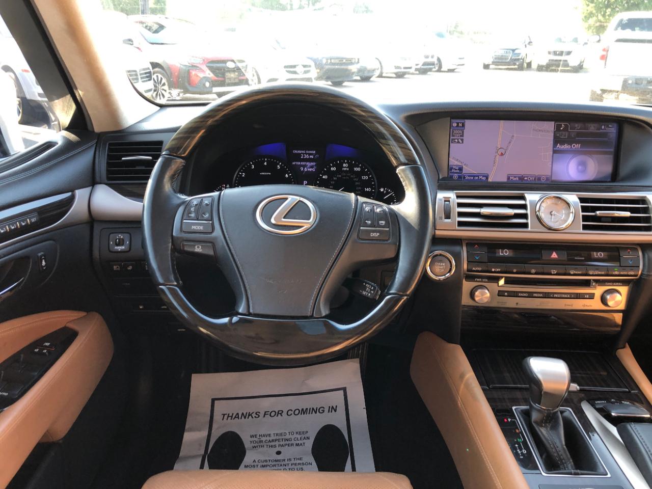 Lexus LS 460 4dr Sdn RWD 2013