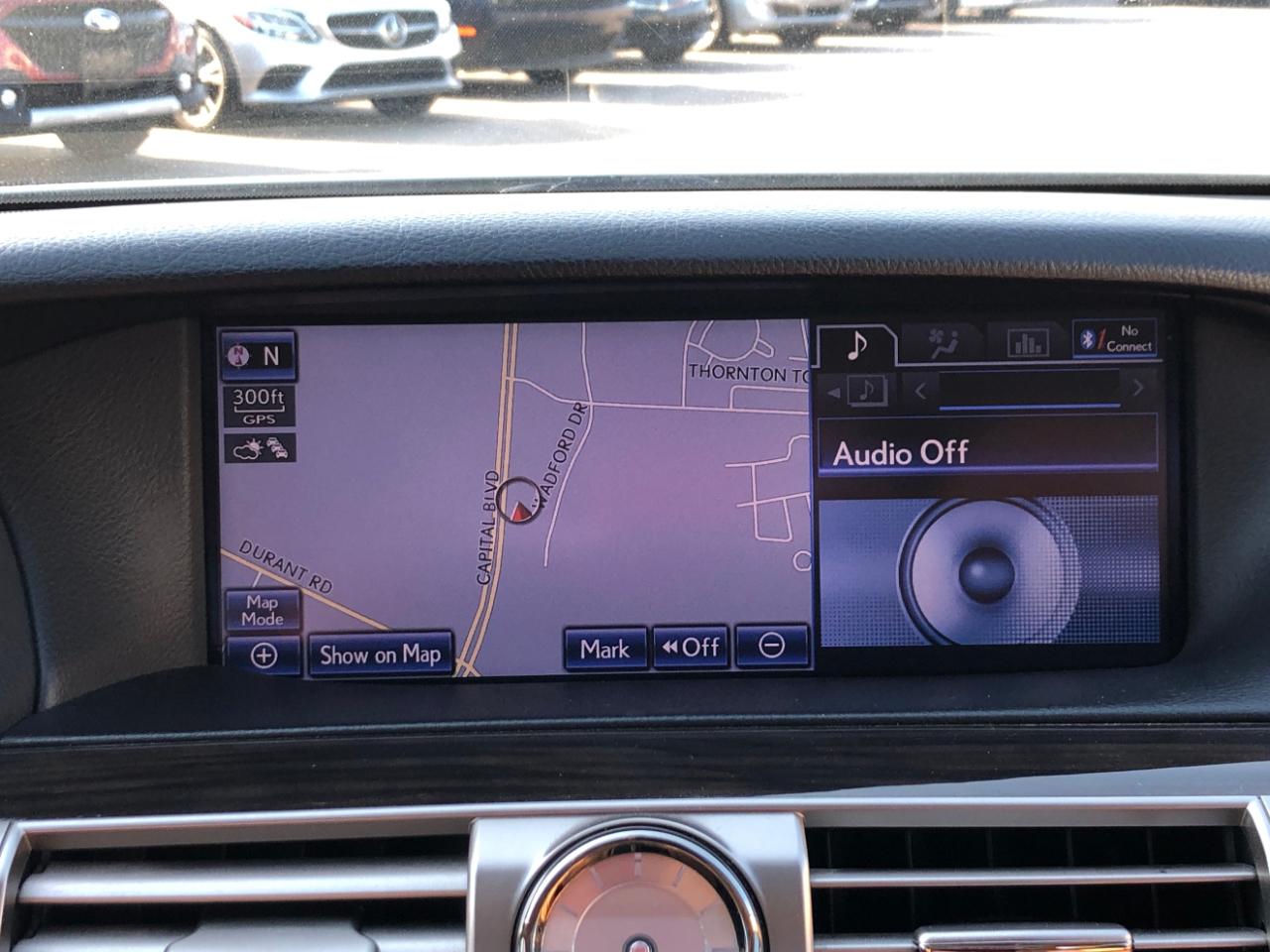 Lexus LS 460 4dr Sdn RWD 2013