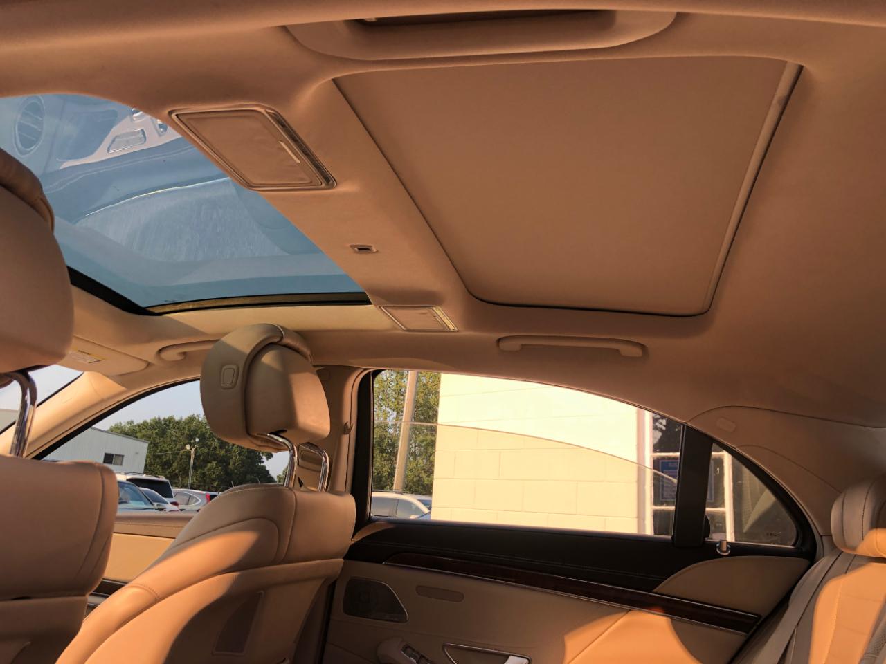 Mercedes-Benz S-Class 4dr Sdn S 550 RWD 2015