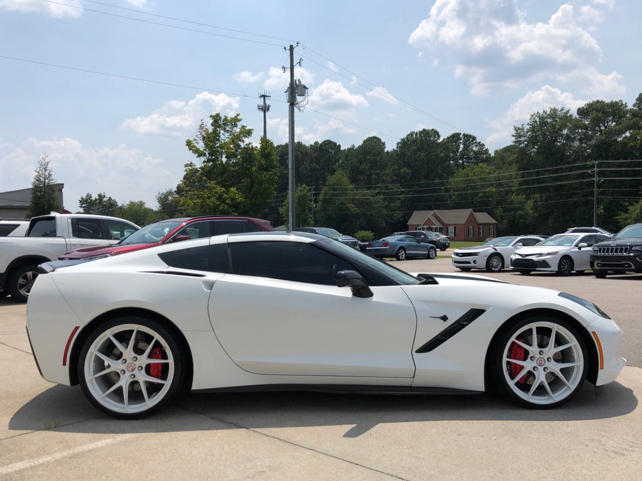 Chevrolet Corvette 2dr Stingray Z51 Cpe w/2LT 2016