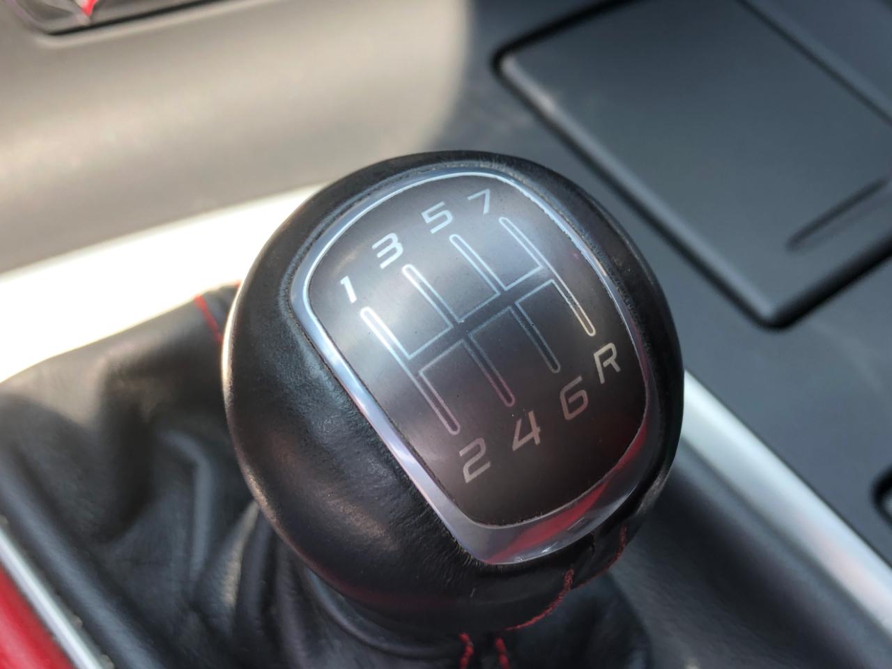 Chevrolet Corvette 2dr Stingray Z51 Cpe w/2LT 2016