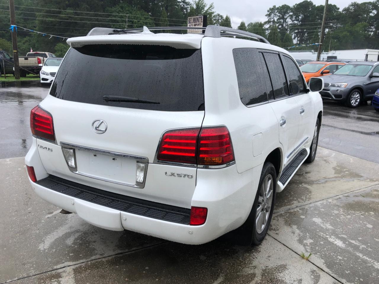 Lexus LX 570 4WD 4dr 2010