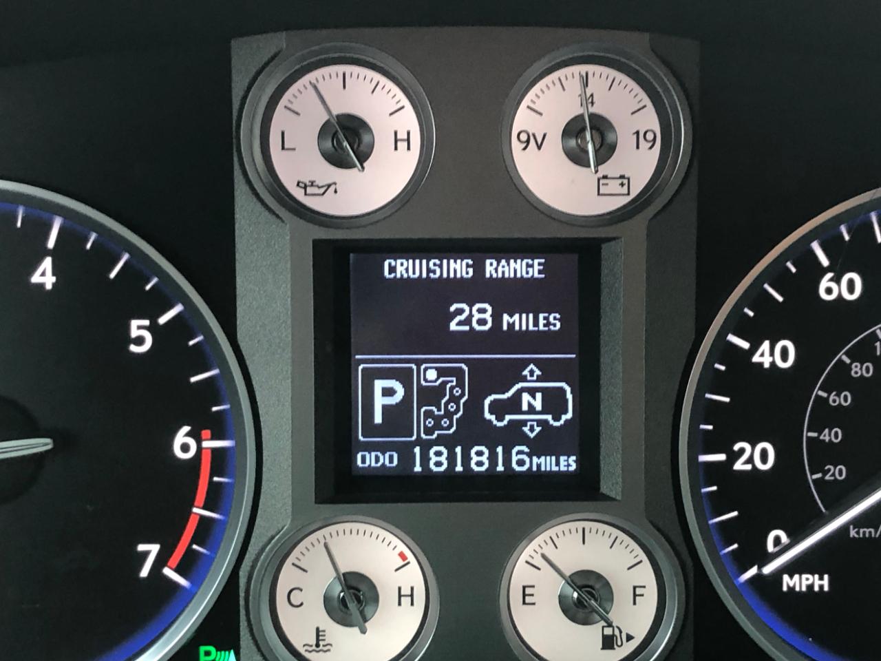 Lexus LX 570 4WD 4dr 2010