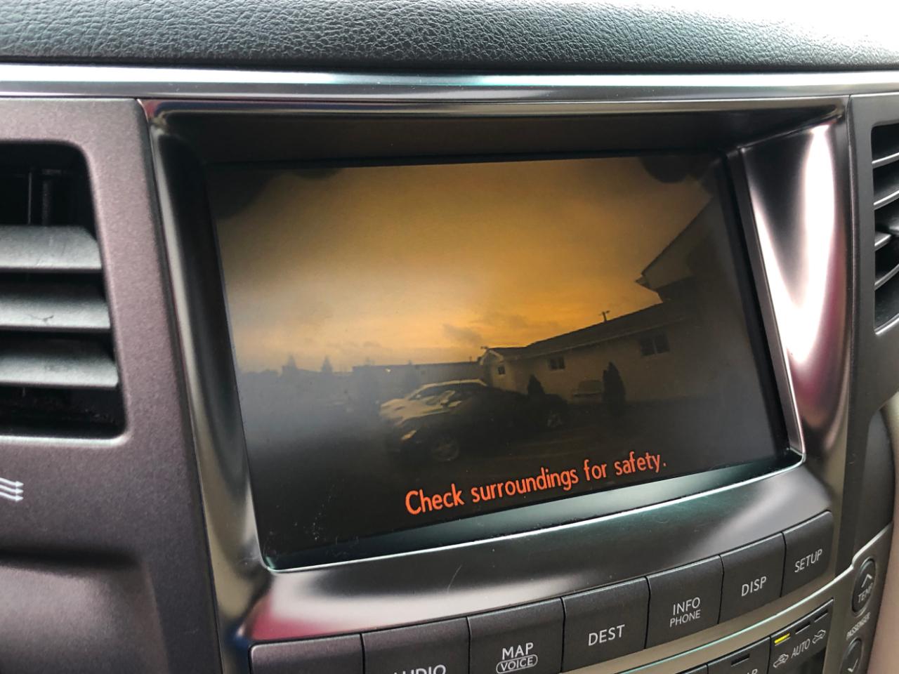 Lexus LX 570 4WD 4dr 2010
