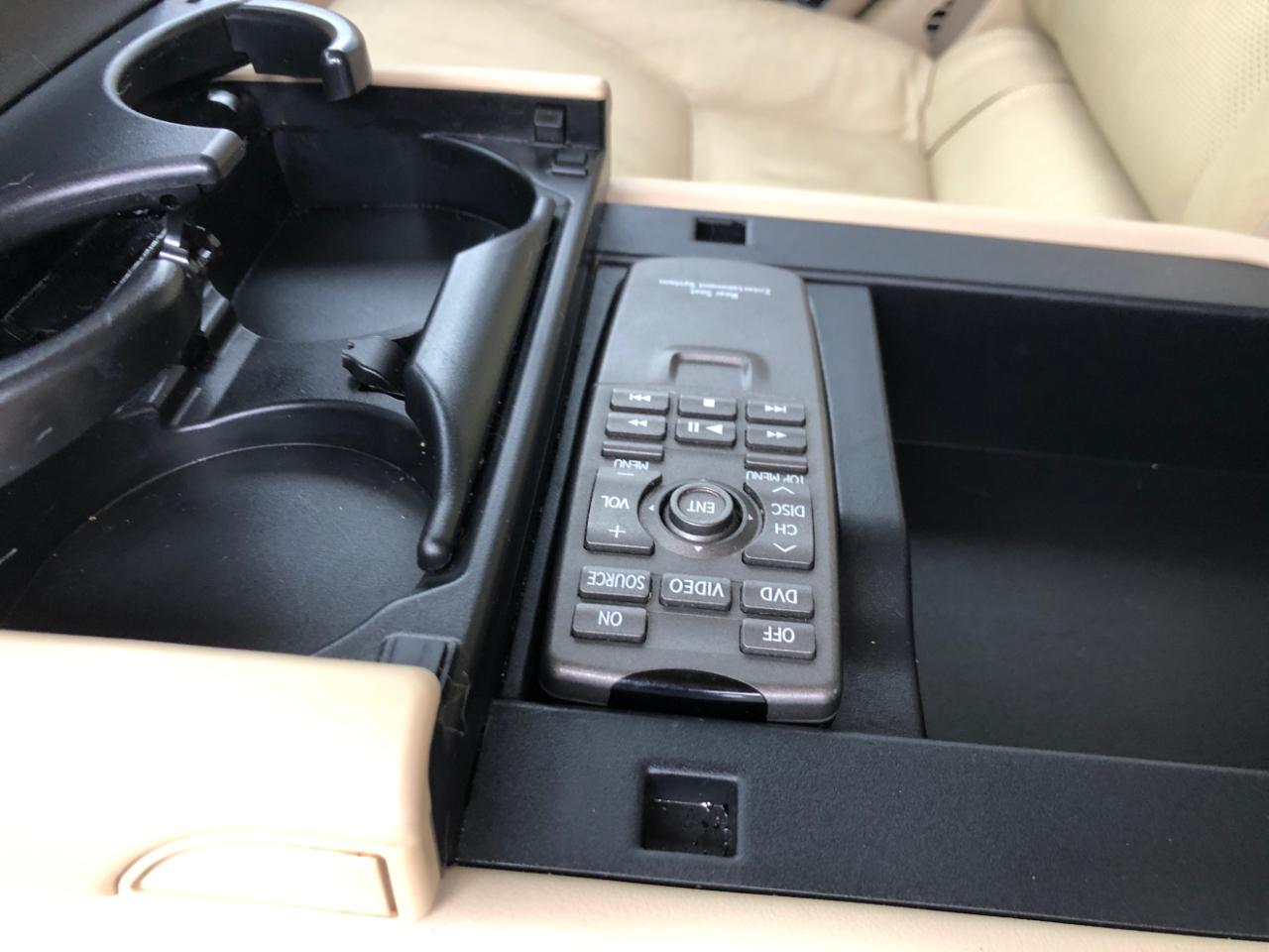 Lexus LX 570 4WD 4dr 2010