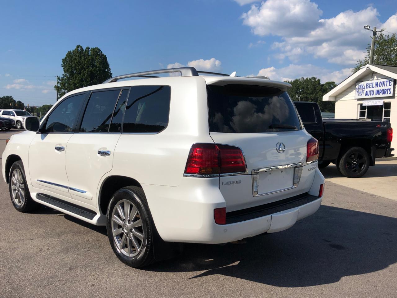 Lexus LX 570 4WD 4dr 2010