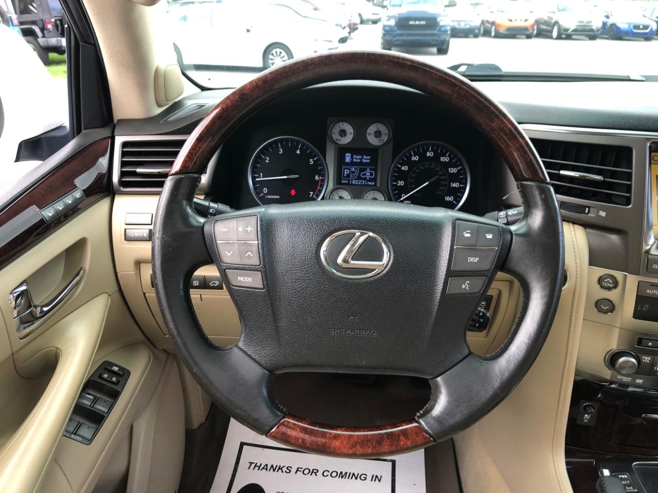 Lexus LX 570 4WD 4dr 2010