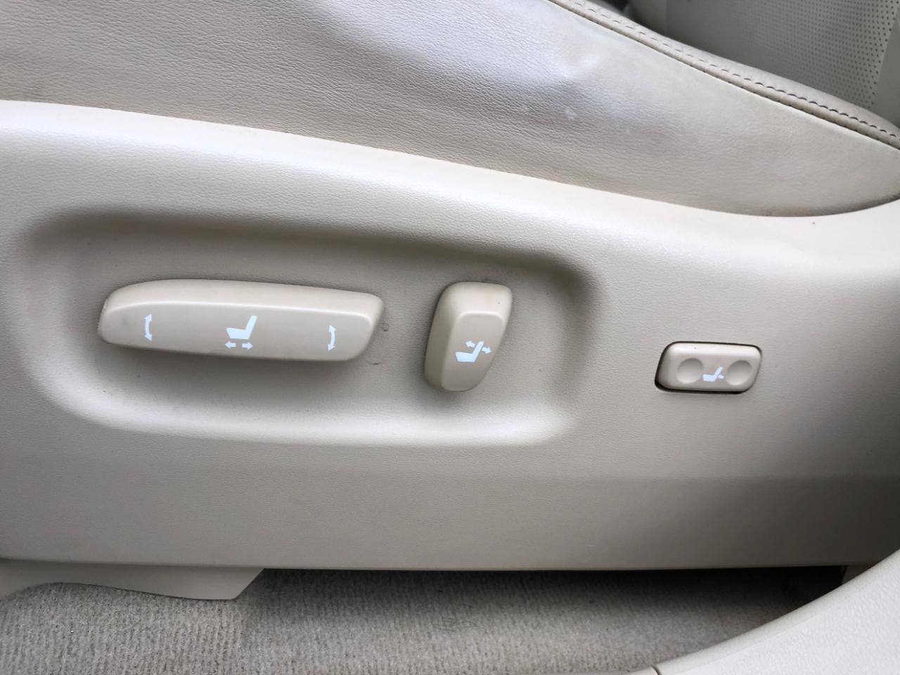 Lexus RX 350 FWD 4dr 2013