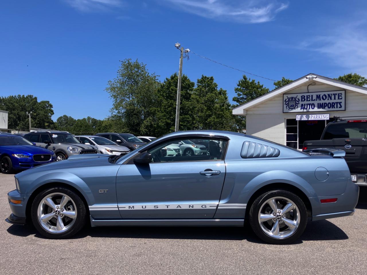 Ford Mustang 2dr Cpe GT Deluxe 2006