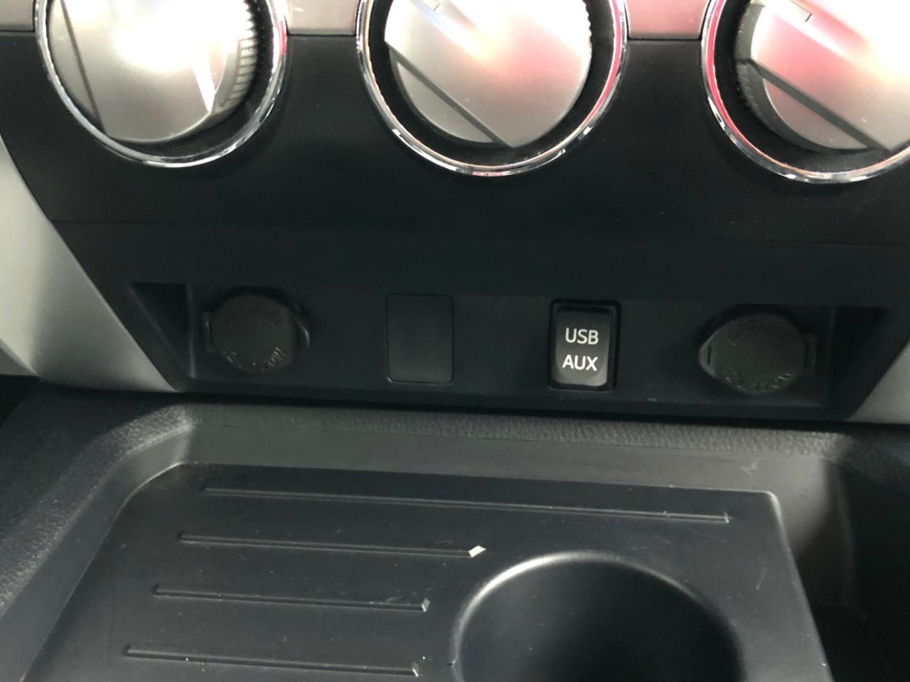 Toyota Tundra 4WD SR5 CrewMax 5.5' Bed 5.7L (Natl) 2018