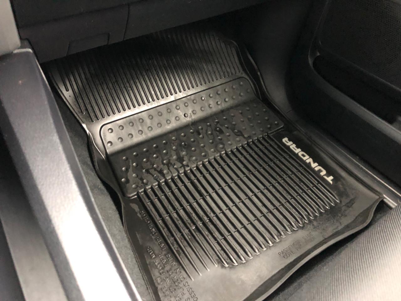 Toyota Tundra 4WD SR5 CrewMax 5.5' Bed 5.7L (Natl) 2018