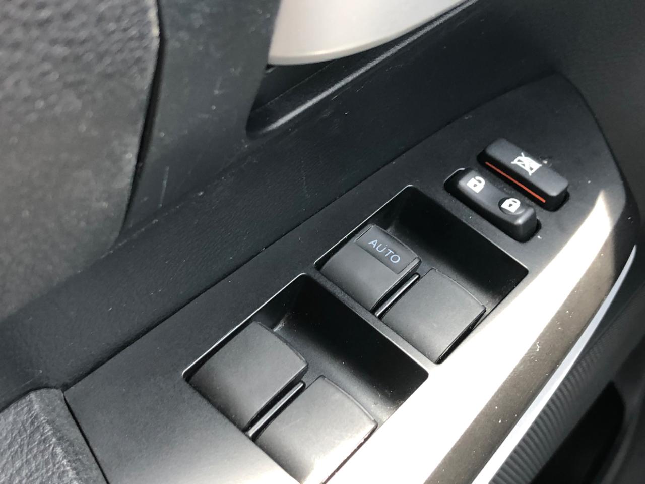 Toyota Tundra 4WD SR5 CrewMax 5.5' Bed 5.7L (Natl) 2018