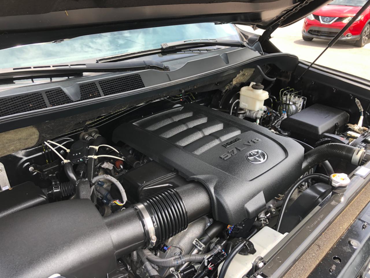 Toyota Tundra 4WD SR5 CrewMax 5.5' Bed 5.7L (Natl) 2018