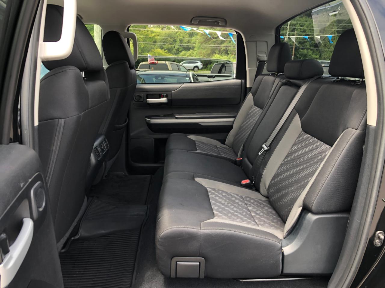 Toyota Tundra 4WD SR5 CrewMax 5.5' Bed 5.7L (Natl) 2018