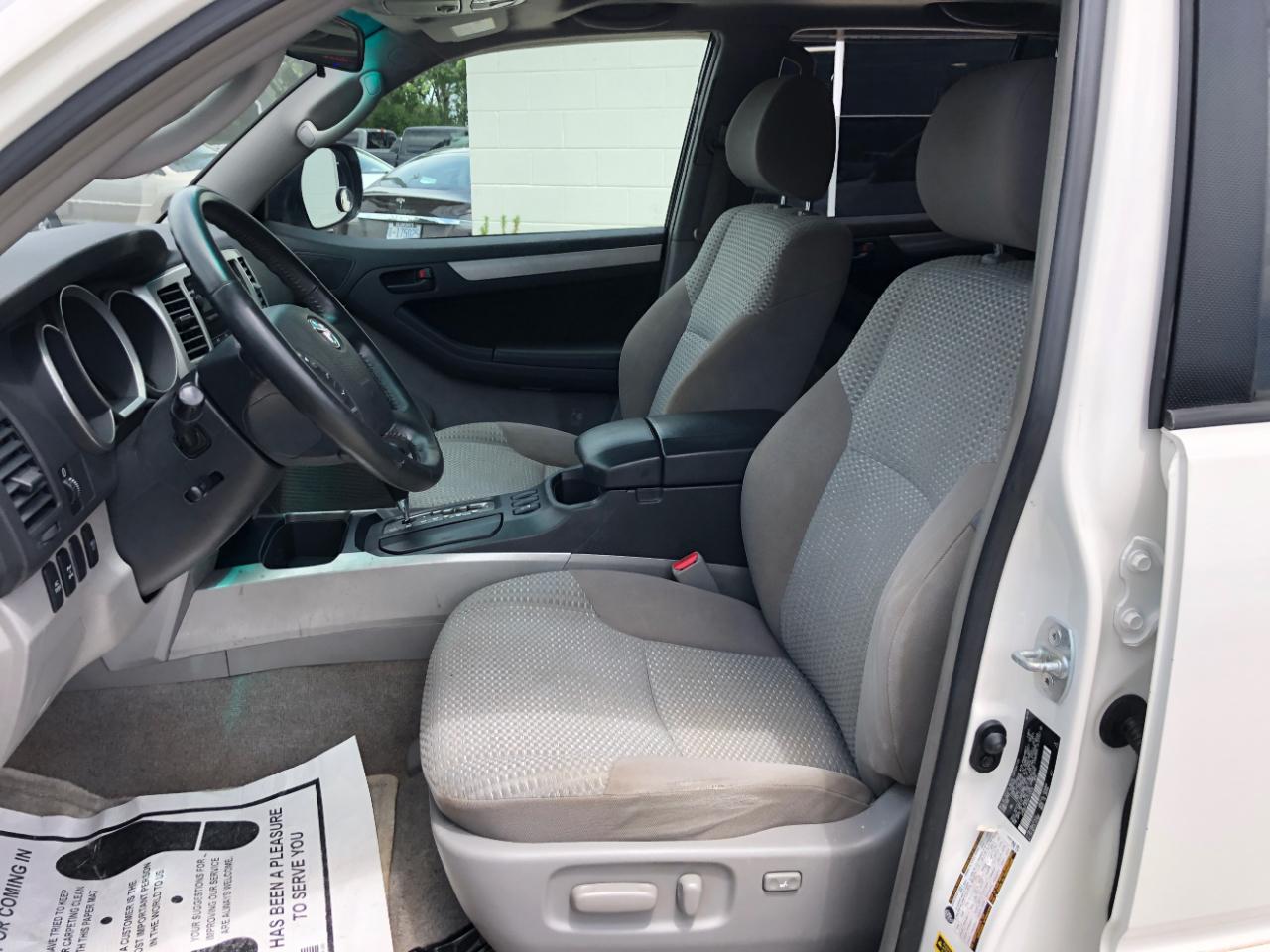 Toyota 4Runner 4dr SR5 V6 Auto 4WD (Natl) 2006