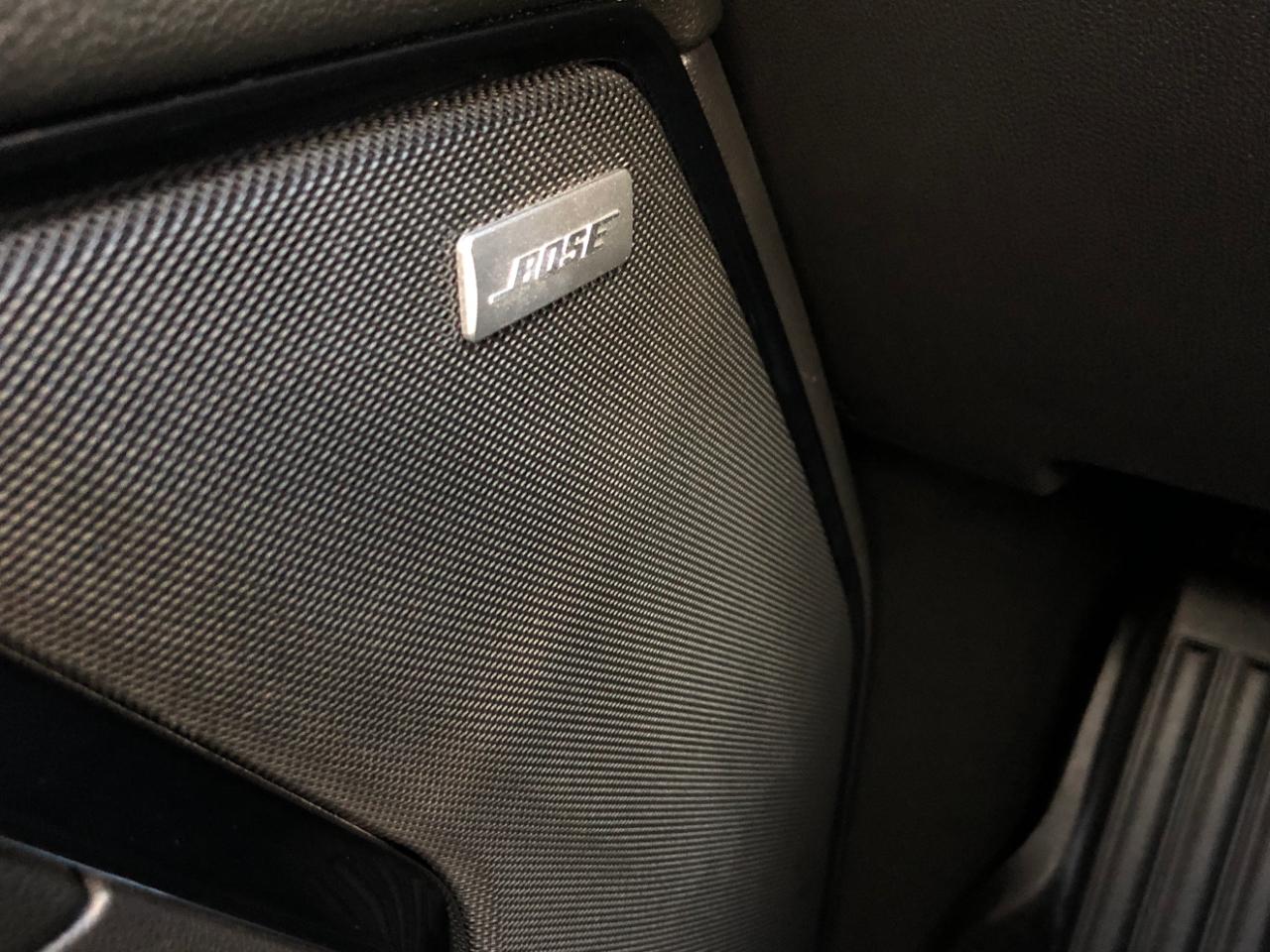 GMC Sierra 1500 4WD Crew Cab 147" AT4 2024