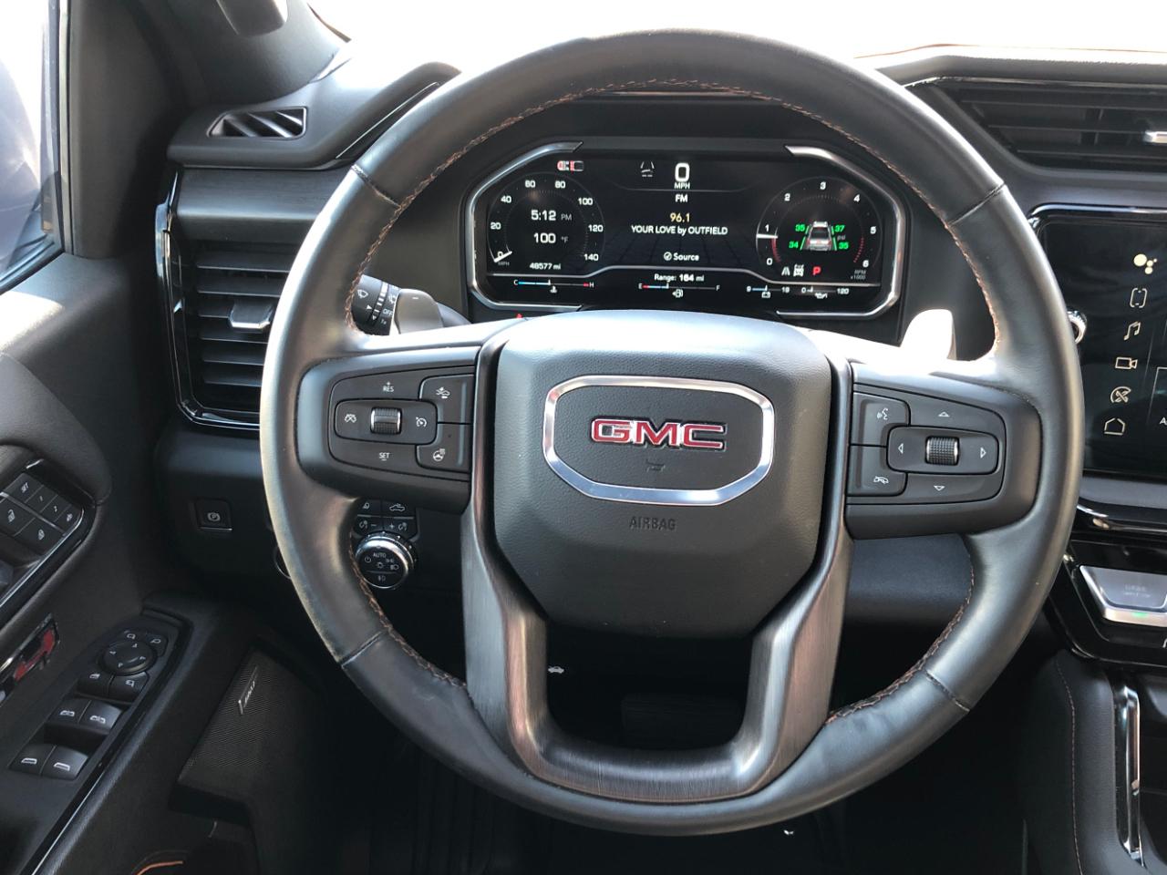 GMC Sierra 1500 4WD Crew Cab 147" AT4 2024