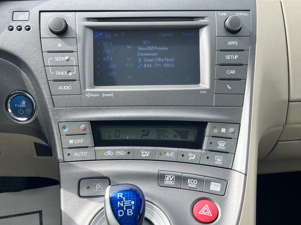 Toyota Prius 5dr HB Persona (Natl) 2013