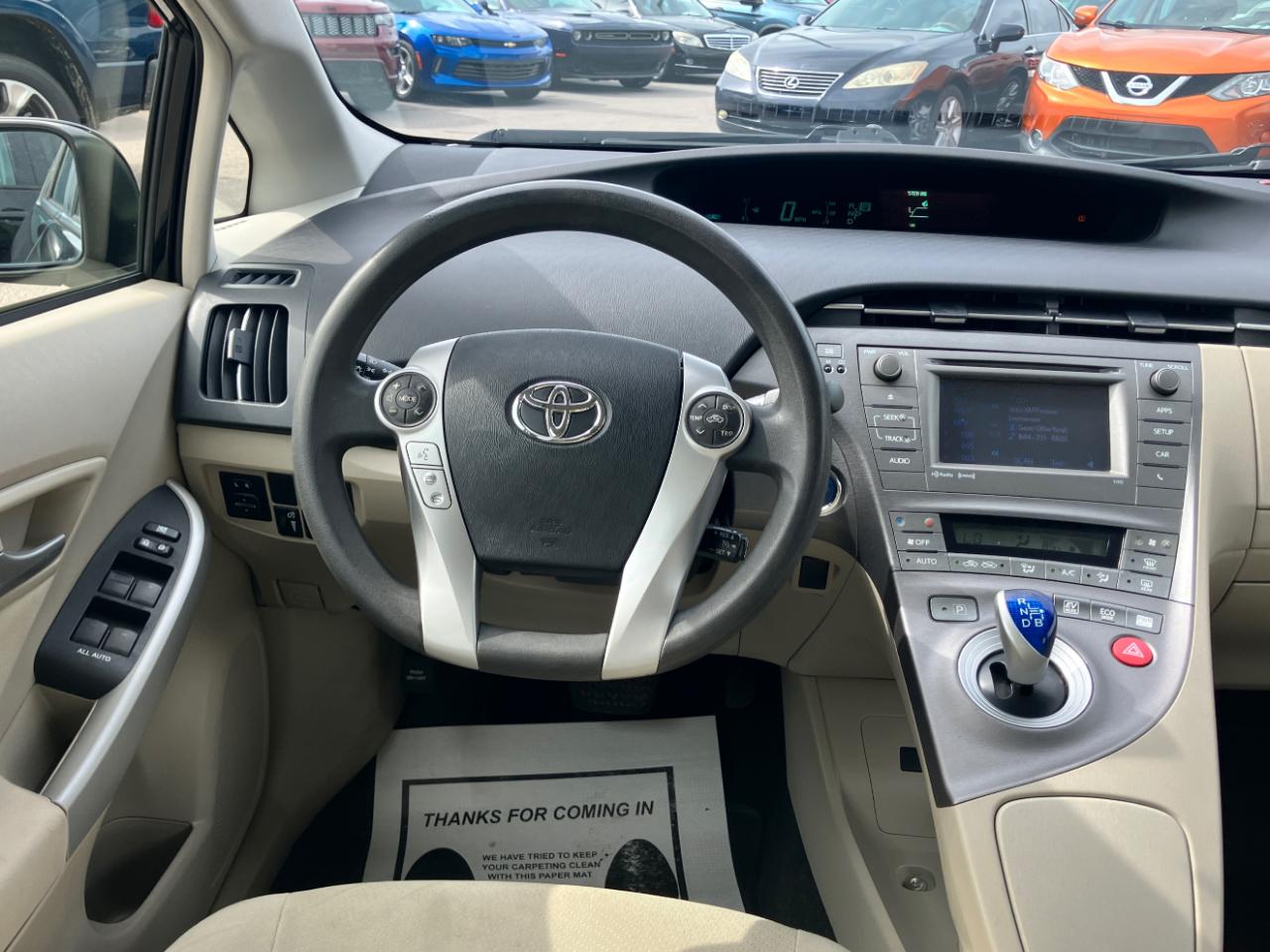 Toyota Prius 5dr HB Persona (Natl) 2013