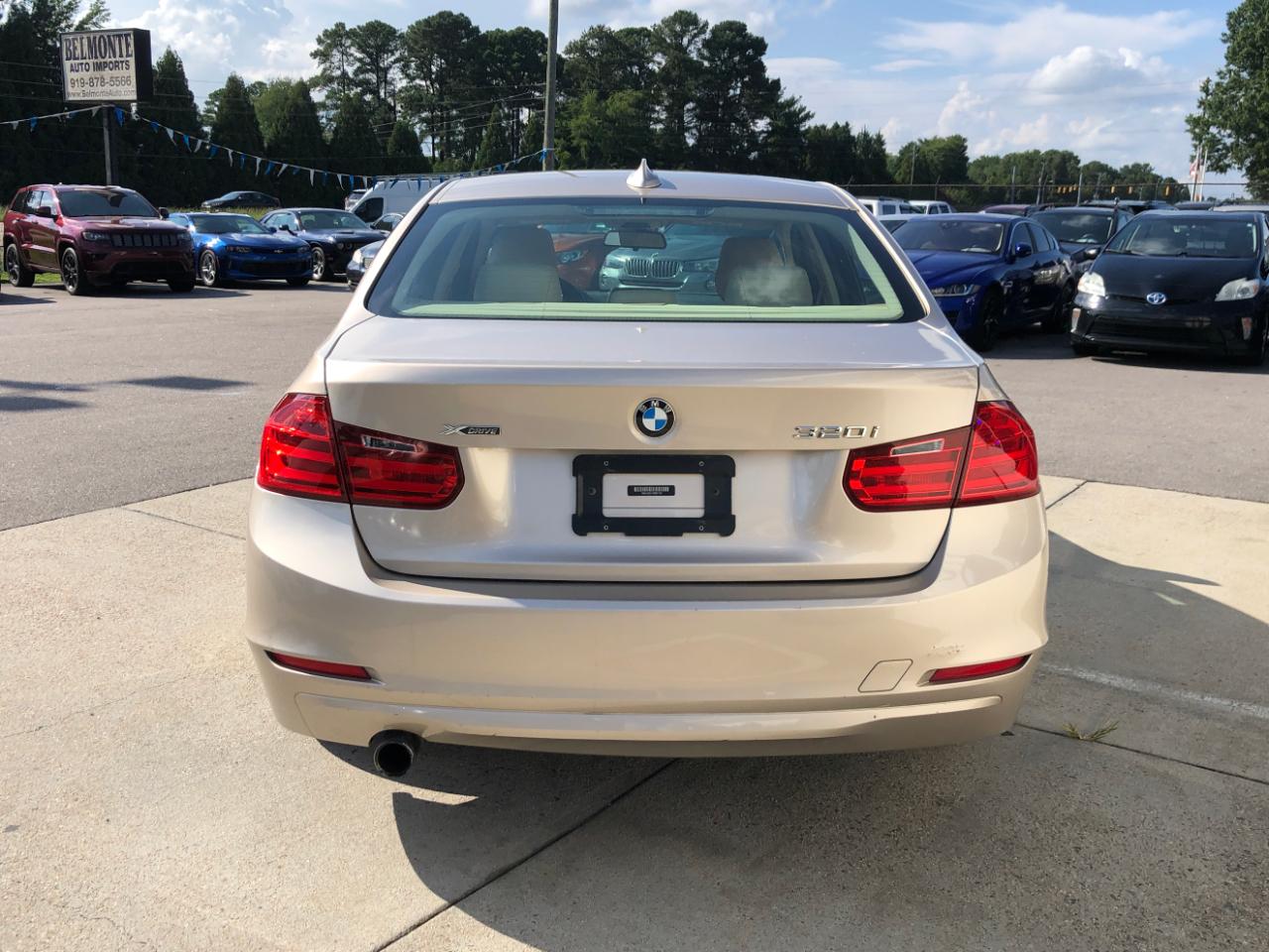 BMW 3 Series 4dr Sdn 320i xDrive AWD 2014